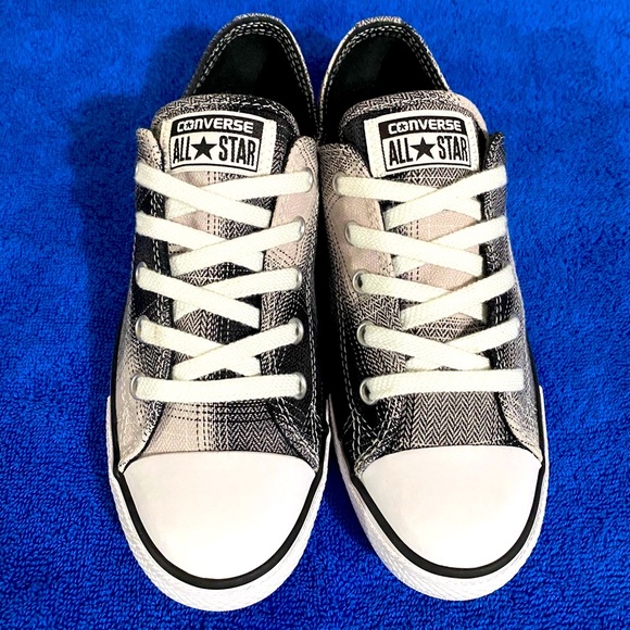 Converse Dainty Plaid Canvas 😎 - Picture 3 of 12
